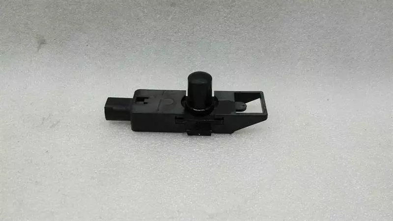 Mercedes-Benz A (W169) Mercedes S-Class W220 Sunlight Sensor A2118700110 Solar Sensor
