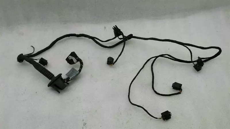 BMW 6 (E63 / E64) BMW 6 Series E63 E64 wiring harness rear bumper 6929916 rear bumper wiring