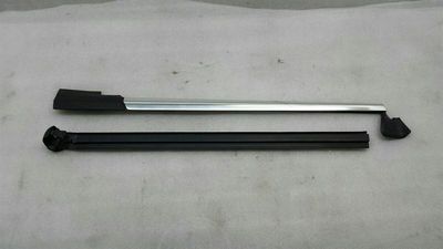 BMW 6 серии E64 RRH молдинг кузова 51377137604 накладка задняя правая