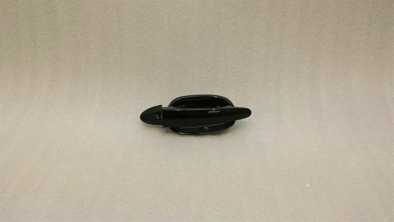 BMW 6 (E63 / E64) BMW 6 Series E63 Door Handle FRH 51217195036 Door Handle Front Right