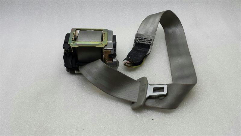 Audi A8 D2 rear seat belt 4D0857805C seat belt seat belt tensioner HL Brand/Model: AUDI S8
Year: 2002
Gearbox: Automa...