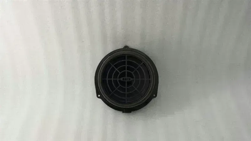 Audi Q5 (8R) Audi Q5 8R Speakers 8R0035411 Speakers Body type: SUV
Fuel: Diesel