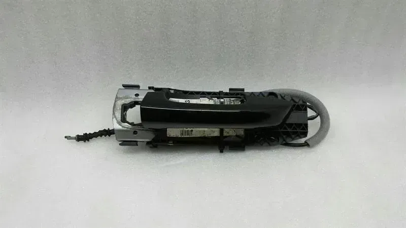 Volkswagen Scirocco right door handle 1K8837885E door handle right