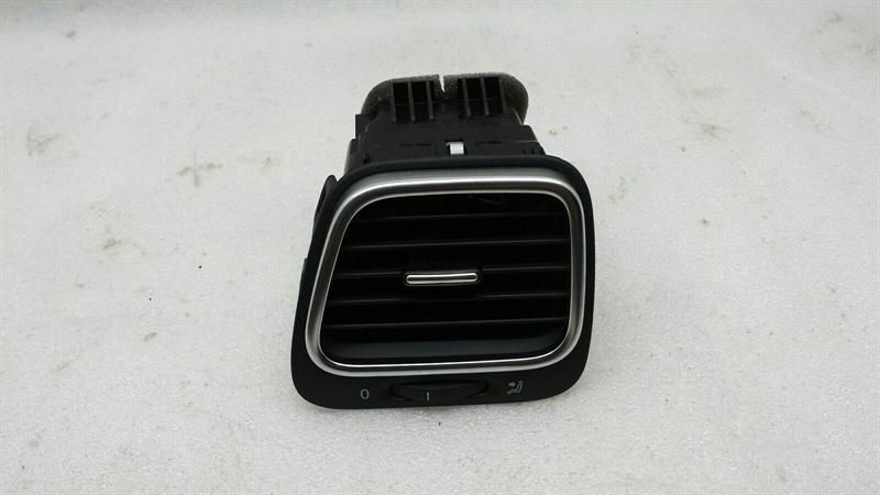 Volkswagen Scirocco Left Air Vent 1Q0819703J Ventilation Nozzle Vent Grille Left