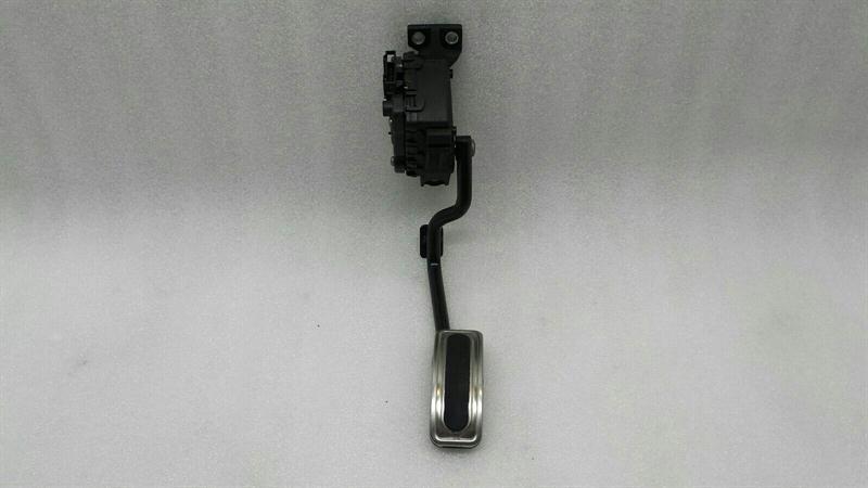 Bentley Continental GT, GTC, Flying Spur Gas Pedal (electrical) Bentley Continental GT RHD gas pedal (electrica...