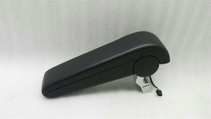 Bentley Continental GT, GTC, Flying Spur Bentley Continental GT Center Armrest Armrest Left 3W0864101B Left Armrest