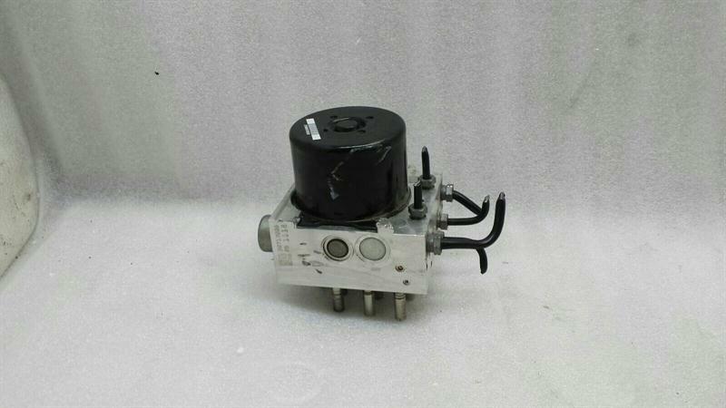 Mercedes-Benz GLK (X204) MERCEDES GLK X204 A.B.S Pump A1724314212 ABS Pumpe HYDRAULIKBLOCK Part assembly Body type: SUV
Fuel: Petrol