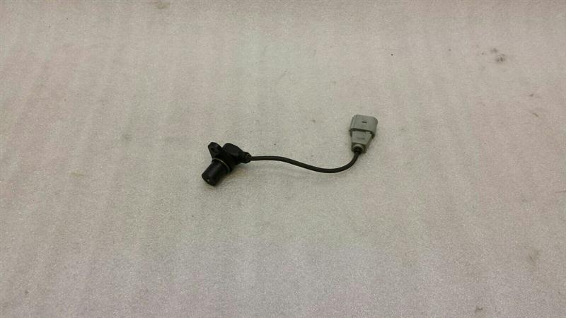 Audi TT (8J) Audi TT Crankshaft Position Senso ABE06A906433G Crankshaft Sensor Body type: Coupe
Fuel: Petrol