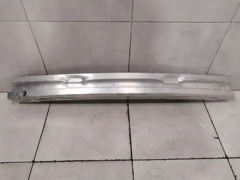 Audi Q5 (8R) Audi Q5 8R rear bumper beam 8R0807313 rear bumper carrier Body type: SUV
Fuel: Diesel