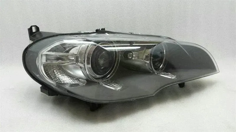 BMW X5 (G05) 2018-... BMW X5 E70 facelift right headlamp 7221894 headlight RHD xenon