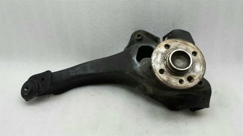 Mini Cooper S R56 Right Rear Hub 6769026 Wheel Bearing Housing Rear Right