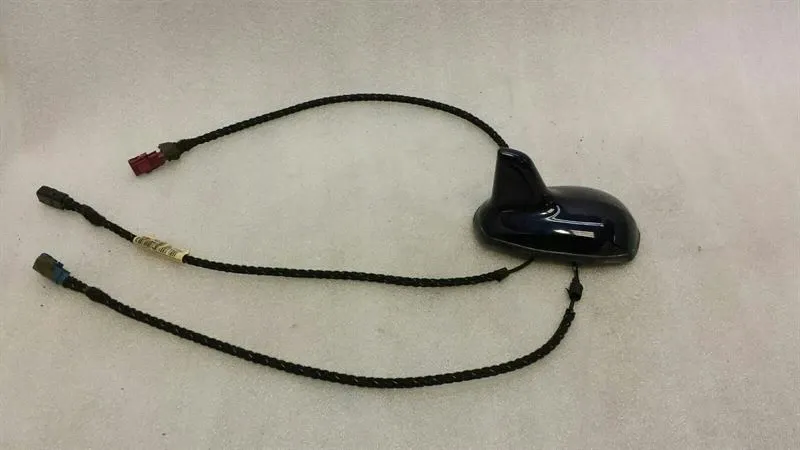 Mercedes CLS W219 Roof Antenna A2118208575 Roof Antenna GPS