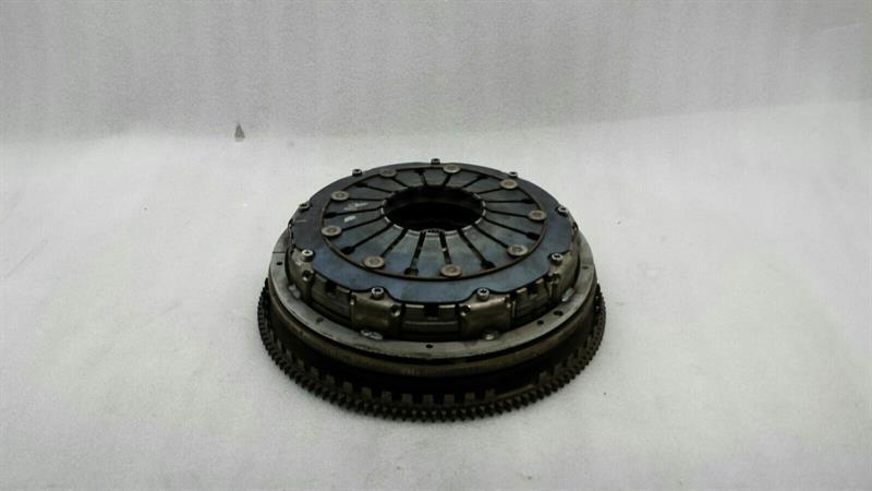 BMW 6 (E63 / E64) BMW 6 Series E63 M6 clutch set flywheel 2283089 flywheel + clutch SMG