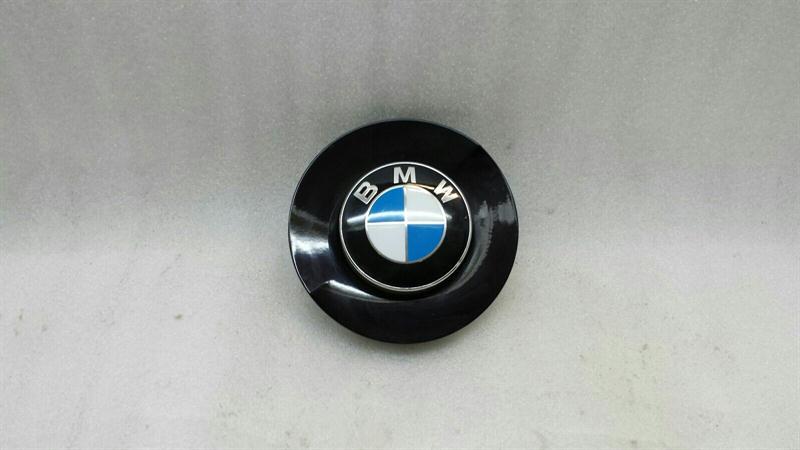 BMW Z4 (E85 / E86) BMW Z4 E86 side panel auxiliary flashing light left 7033065 left wing indicator Body type: Coupe
Fuel: Petrol
