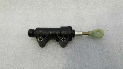 BMW E46 M3 Kopplingshuvudcylinder 6758822 Kopplingscylinder Transduktorcylinder