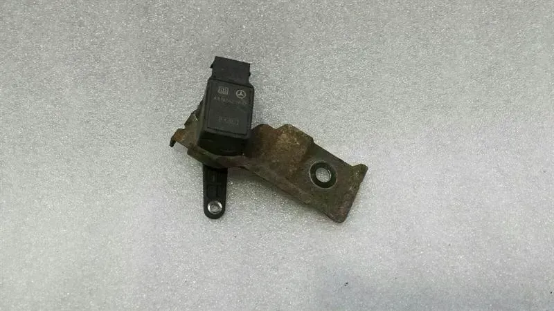 Mercedes-Benz A (W169) Mercedes CL W216 Xenon Level Sensor A0105427717 Level Control