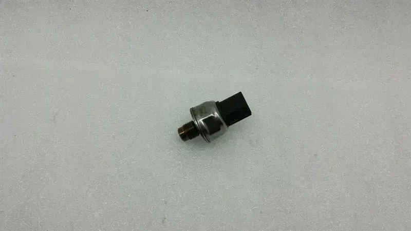 Mercedes-Benz A (W169) MERCEDES CL W216 FUEL PUMP PRESSURE SENSOR A0045425118 Fuel Pump Sensor