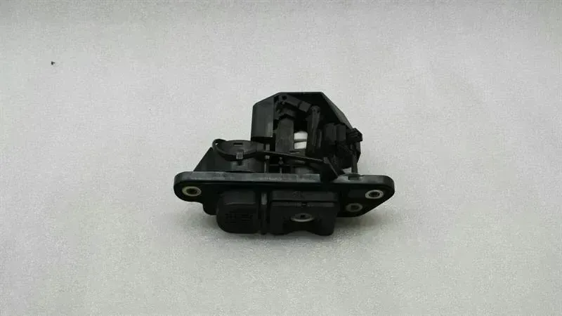 Mercedes-Benz A (W169) Mercedes CL W215 boot lock tailgate lock