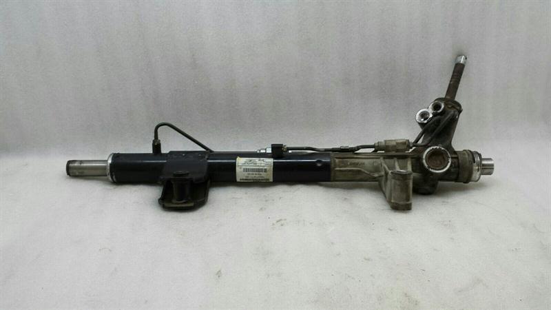 Jeep Cherokee (KL) 2013 Jeep Cherokee Power Steering Rack 5181631AC Steering Transmission SRT8 6.4 V8 Body type: SUV
Fuel: Petrol