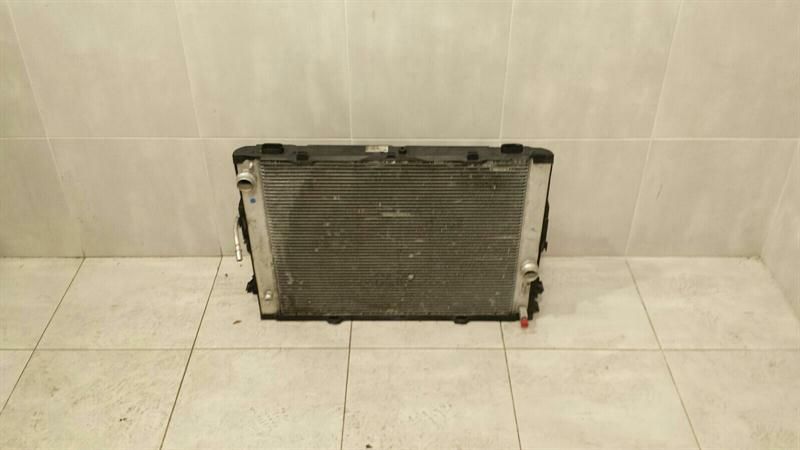 BMW 5 Series E60 M5 M6 E63 Radiator Pack 17112282732 Radiator Package