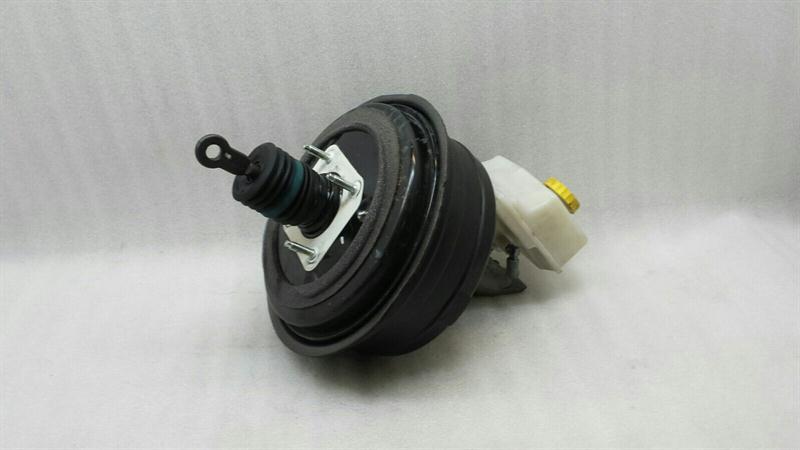 Jeep Cherokee (KL) Jeep Cherokee Brake Servo 68207364AA Brake Booster SRT8 6.4 2013 V8 Body type: SUV
Fuel: Petrol
