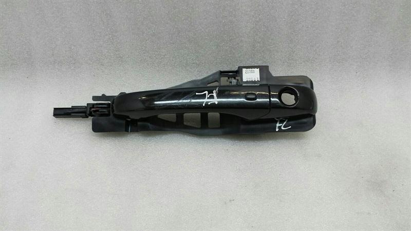 Jeep Cherokee (KL) Jeep Cherokee FLH Door handle 1QA21AXRAJ door handle front left keyless Go 2013 Body type: SUV
Fuel: Petrol