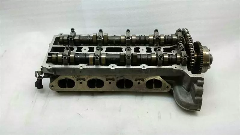 Jaguar XK Jaguar XKR XK X150 Left Cylinder Head AJ810852 CYLINDER HEAD LEFT 4.2 V8 Body type: Coupe
Fuel: Petrol