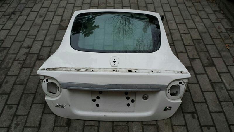 Jaguar XK JAGUAR XKR XK X150 Tailgate C2P16216 Boat Lid Aluminum Tailgate XK8 Body type: Coupe
Fuel: Petrol