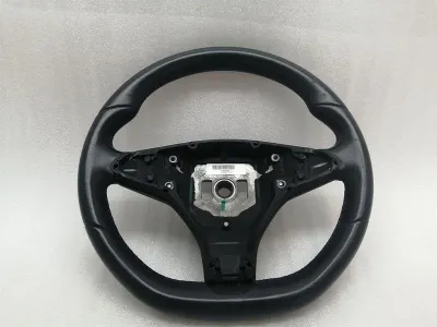 Рулевое колесо Tesla Model S 70 1005279-00-D
