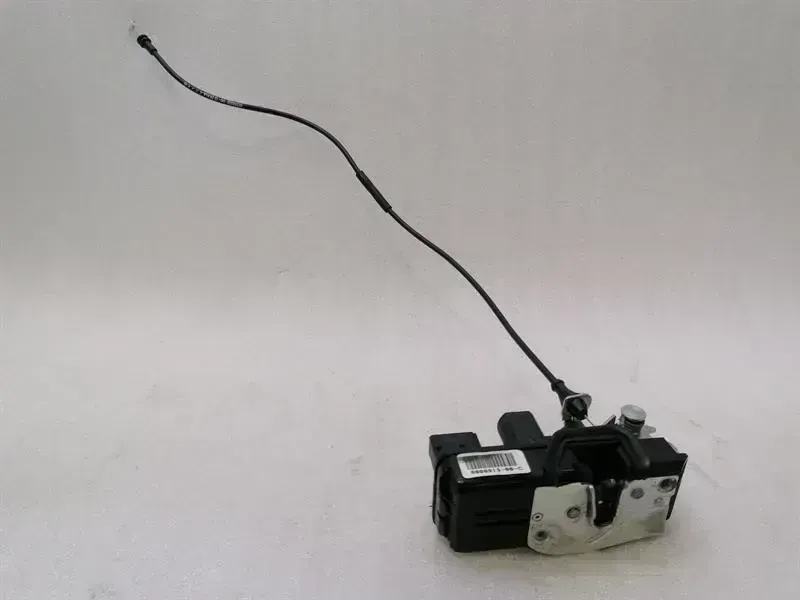 Tesla Model S Tesla Model S 70 FLH door lock 6008913-00-C door lock front left Body type: Saloon
Fuel: ELECTRIC