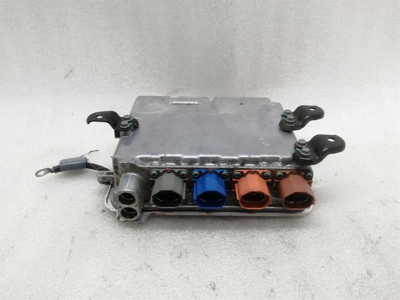 Tesla Model S Electronic module Tesla Model S 70 High Voltage Adapter Module 10...