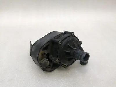 Pompe de refroidissement supplémentaire Tesla Model S 70 6008047-00-E Pompe de liquide de refroidissement