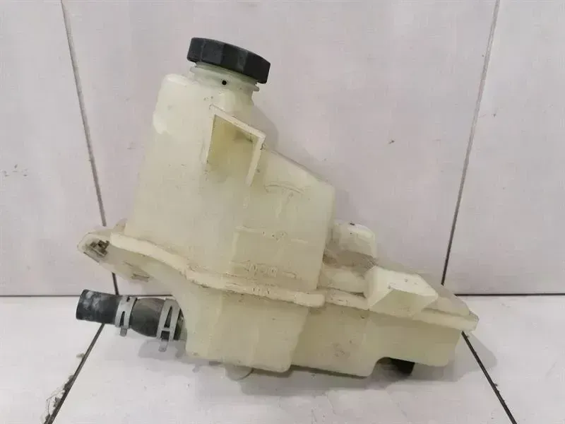 Tesla Model S Expansion Tank Tesla Model S 70 Expansion Tank 1028690-00-A Ex...