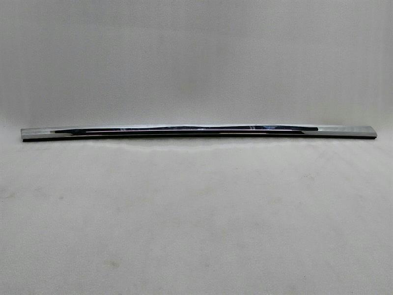 Tesla Model S Body Moulding Tesla Model S 70 FRH Door Moulding 1038394-00-A...
