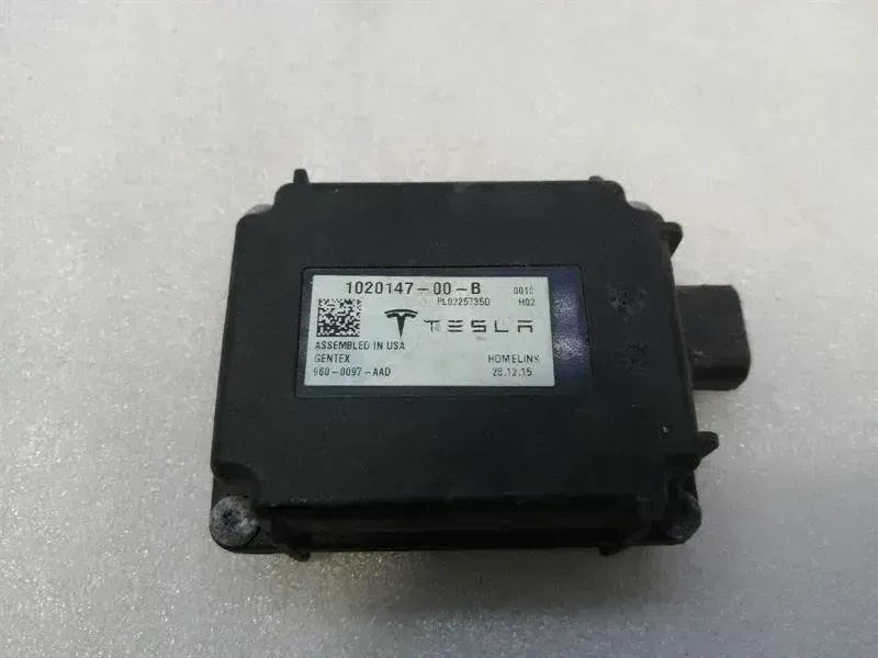 Tesla Model S Electronic module Tesla Model S 70 Homelink Module 1020147-00-B E...