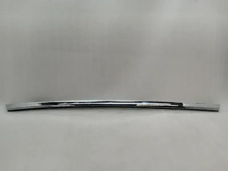 Tesla Model S Tesla Model S 70 RLH Door Moulding 1038395-80-A Rear Left Door Strip Body type: Saloon
Fuel: ELECTRIC