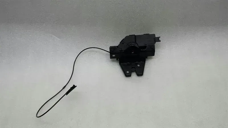 BMW 1 (E81 / E82 / E87 / E88) BMW 1 series E81 E90 E82 boat lock 7840617 tailgate lock Body type: Unknown
Fuel: Diesel
