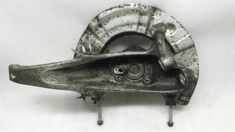 BMW 5 (F10 / F11) BMW M5 F10 M6 F06 F12 Wheel Bearing Housing Knuckle Left 2284053 Front Left Hub