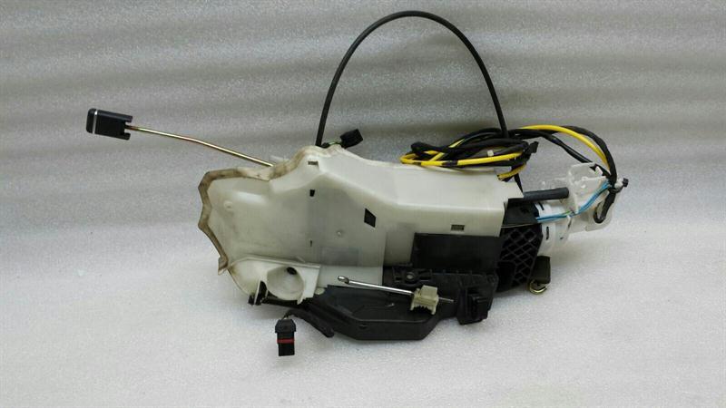 Mercedes-Benz A (W168) Door lock