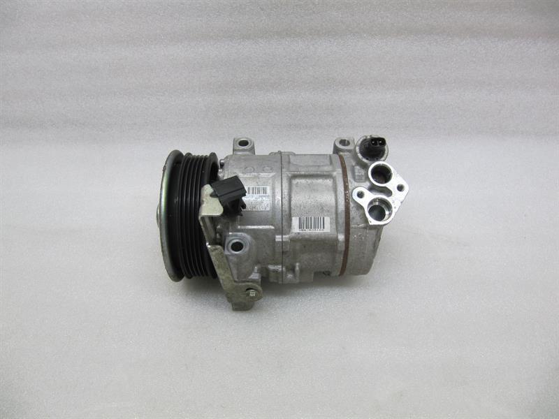 Alfa-Romeo MiTo (955) A/C Compressor Alfa Romeo Mito 2010 AC Compressor 51794515 Air...