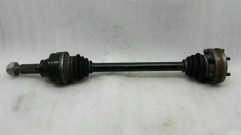 Maserati GranTurismo / GranCabrio MASERATI GRANTURISMO S Drive Shaft Rear Right 270624 Rear Right Drive Shaft Body type: Coupe
Fuel: Petrol