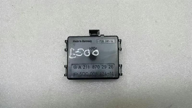 Mercedes-Benz A (W169) Mercedes E Class W211 Rain Light Sensor A2118702926 Rain Light Sensor Body type: Saloon
Fuel: Petrol