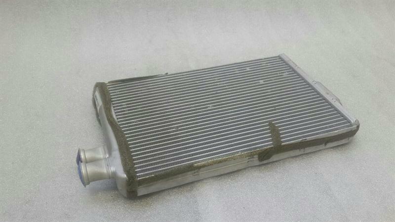 Chrysler 300C Chrysler 300C Heater Matrix 68110623AA Heat Exchanger Heater Cooler Body type: Saloon
Fuel: Petrol