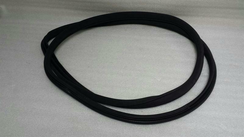 Mercedes-Benz C (W203) Door Seal Mercedes E Class W211 Door Seal A2116970151 Doo...