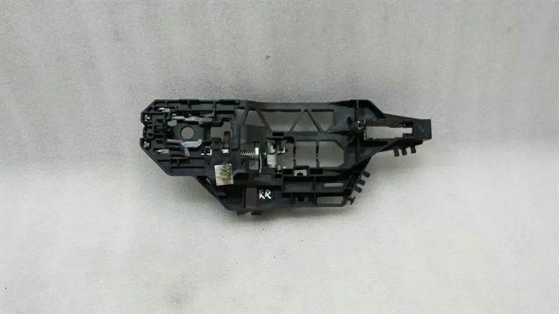 CHRYSLER 300C RRH Door Inner Handle Carrier 04589862 Interior Door Handle Holder HR