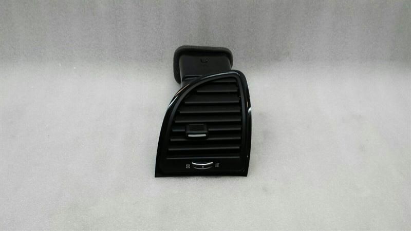 Chrysler 300C Air Vent L020368DX8AF Vent Vent Grille