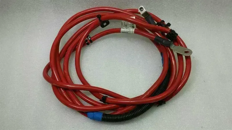 Mercedes-Benz CLS (C218) Mercedes CLS W218 Battery Wiring Loom A2124403938 Battery Harness Body type: Saloon
Fuel: Diesel