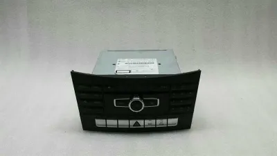 Mercedes W218 Comand A2129002423 Резервни части или ремонт Резервни части или ремонт