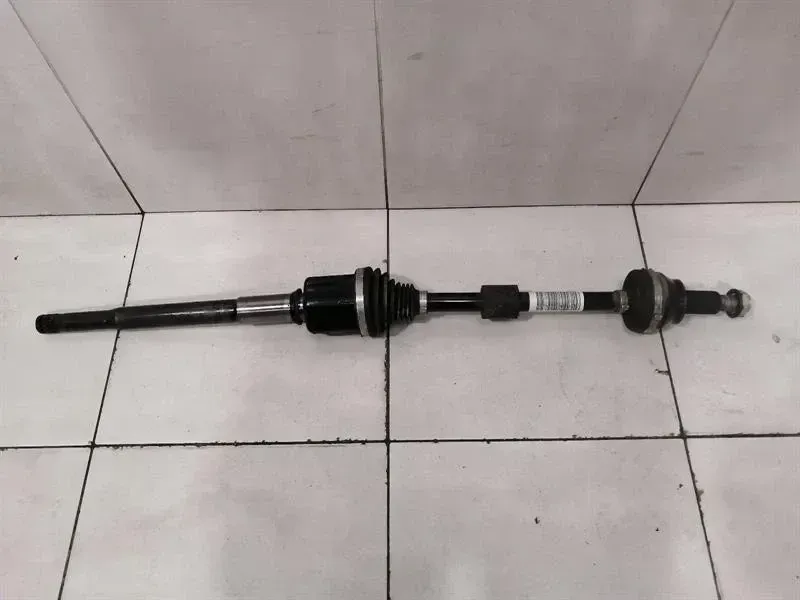 Jaguar I-Pace 2018-2024 JAGUAR i-PACE X590 EV400 Drive Shaft Right J9D3-4B402-AC Rear Drive Shaft