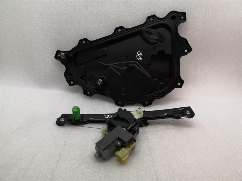 Jaguar I-Pace 2018-2024 JAGUAR i-PACE X590 EV400 Right Rear Door Winder T4K1046 Rear Window Regulator Re